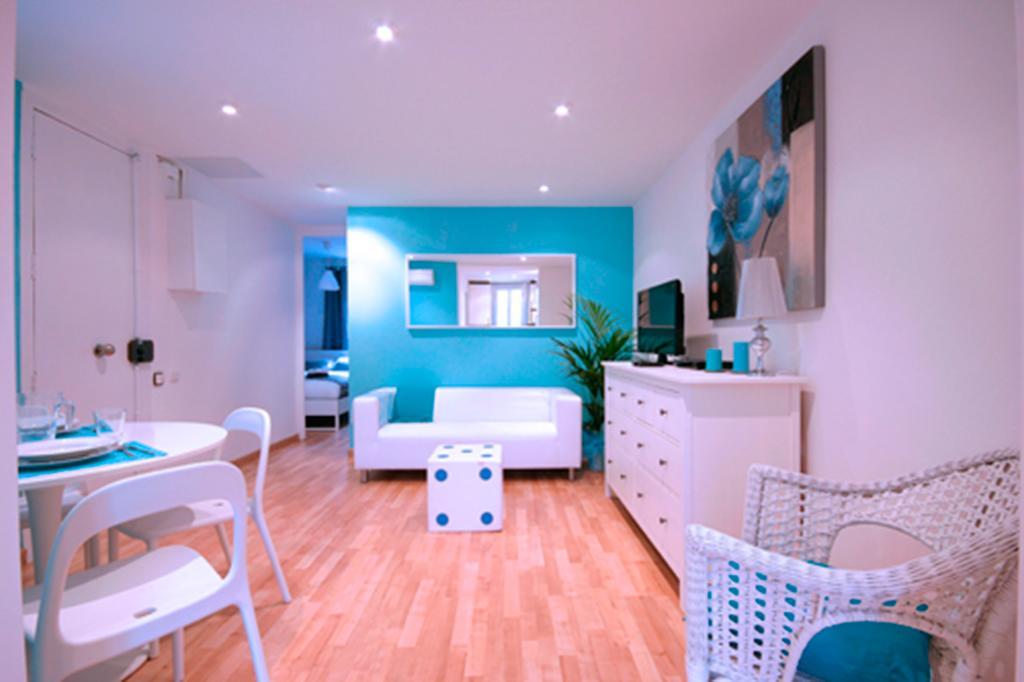 Cosmopolitan Apartment Barcelona Room photo