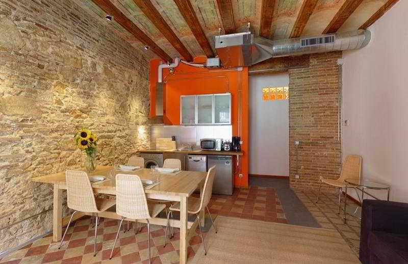 Cosmopolitan Apartment Barcelona Exterior photo